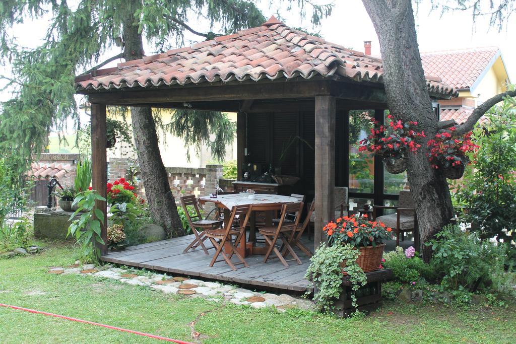 Гостьовий будинок Casa Giuliana Calosso Екстер'єр фото