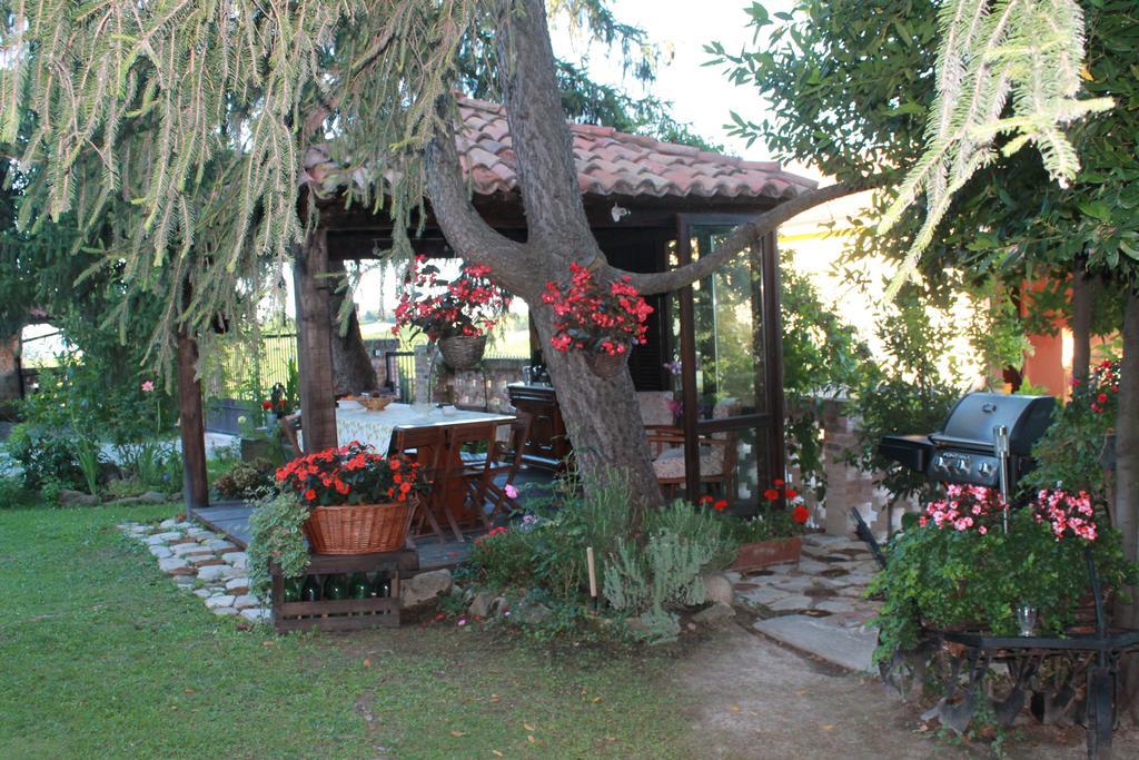 Гостьовий будинок Casa Giuliana Calosso Екстер'єр фото