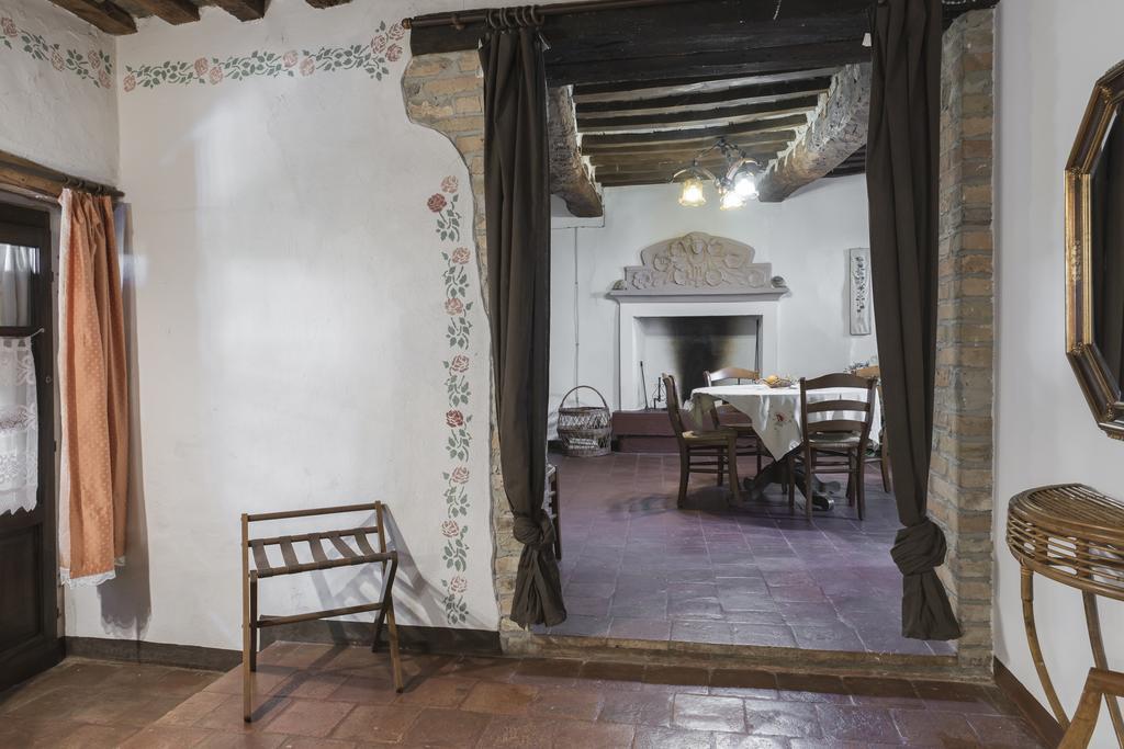 Гостьовий будинок Casa Giuliana Calosso Екстер'єр фото