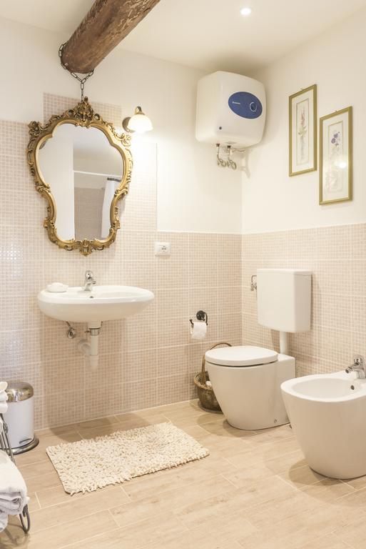 Гостьовий будинок Casa Giuliana Calosso Екстер'єр фото